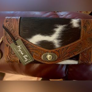 Hand -Tooled Leather Wallet | Myra Advent Hairon Cowhide